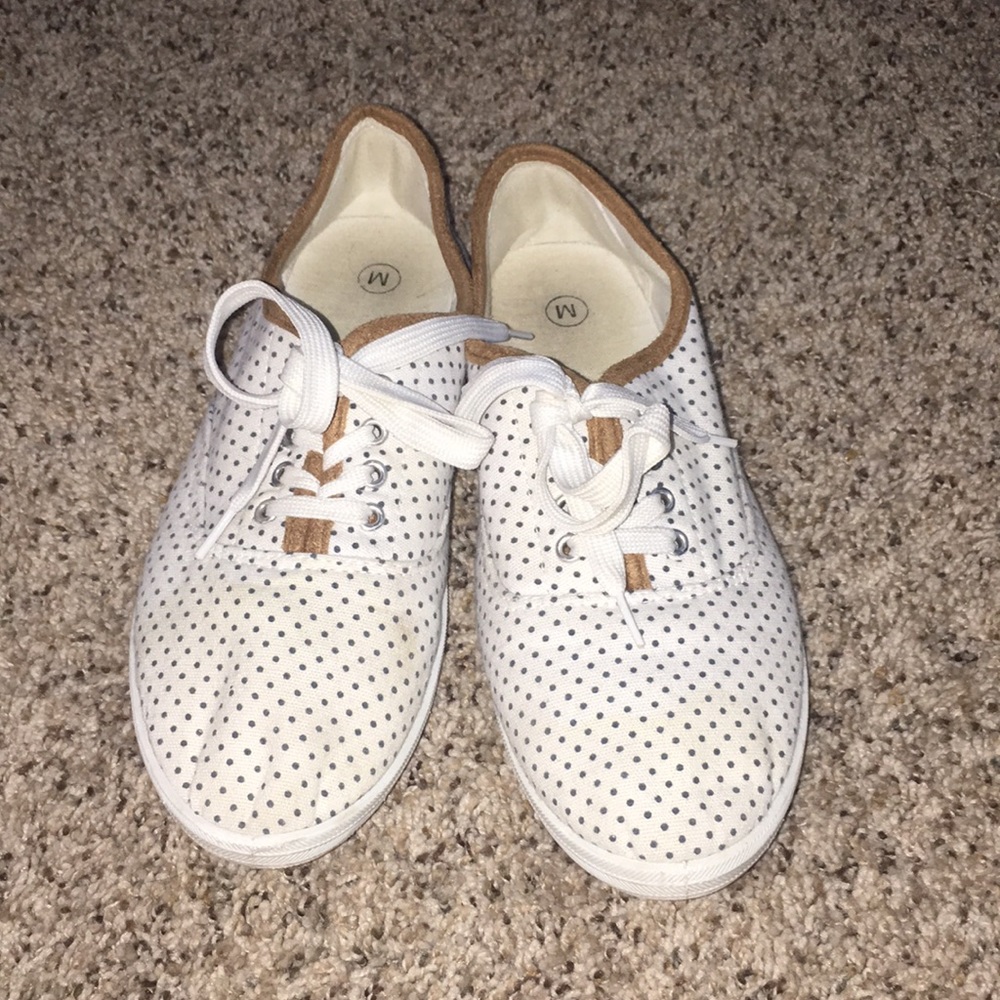 cute polka dot shoes